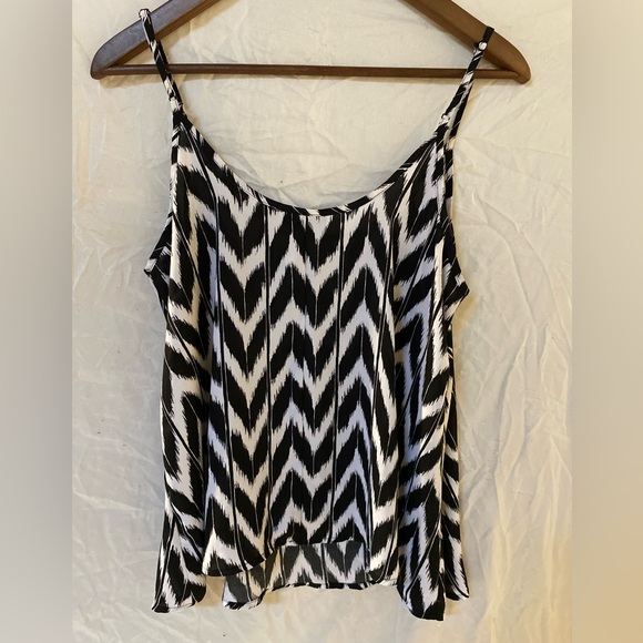 Women’s tank top - Picture 2 of 3